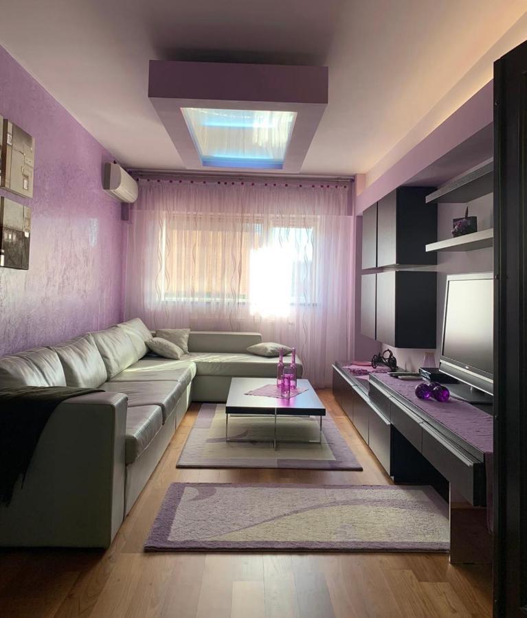 Central Apartment 4 Rooms Брашов Екстериор снимка